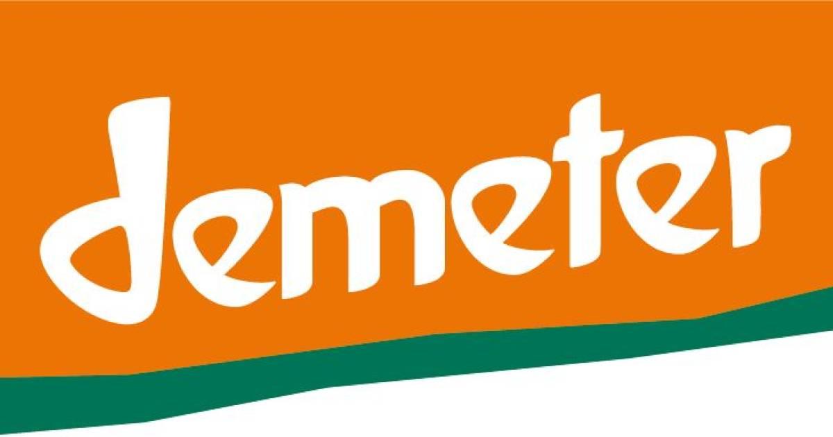 logo demeter c